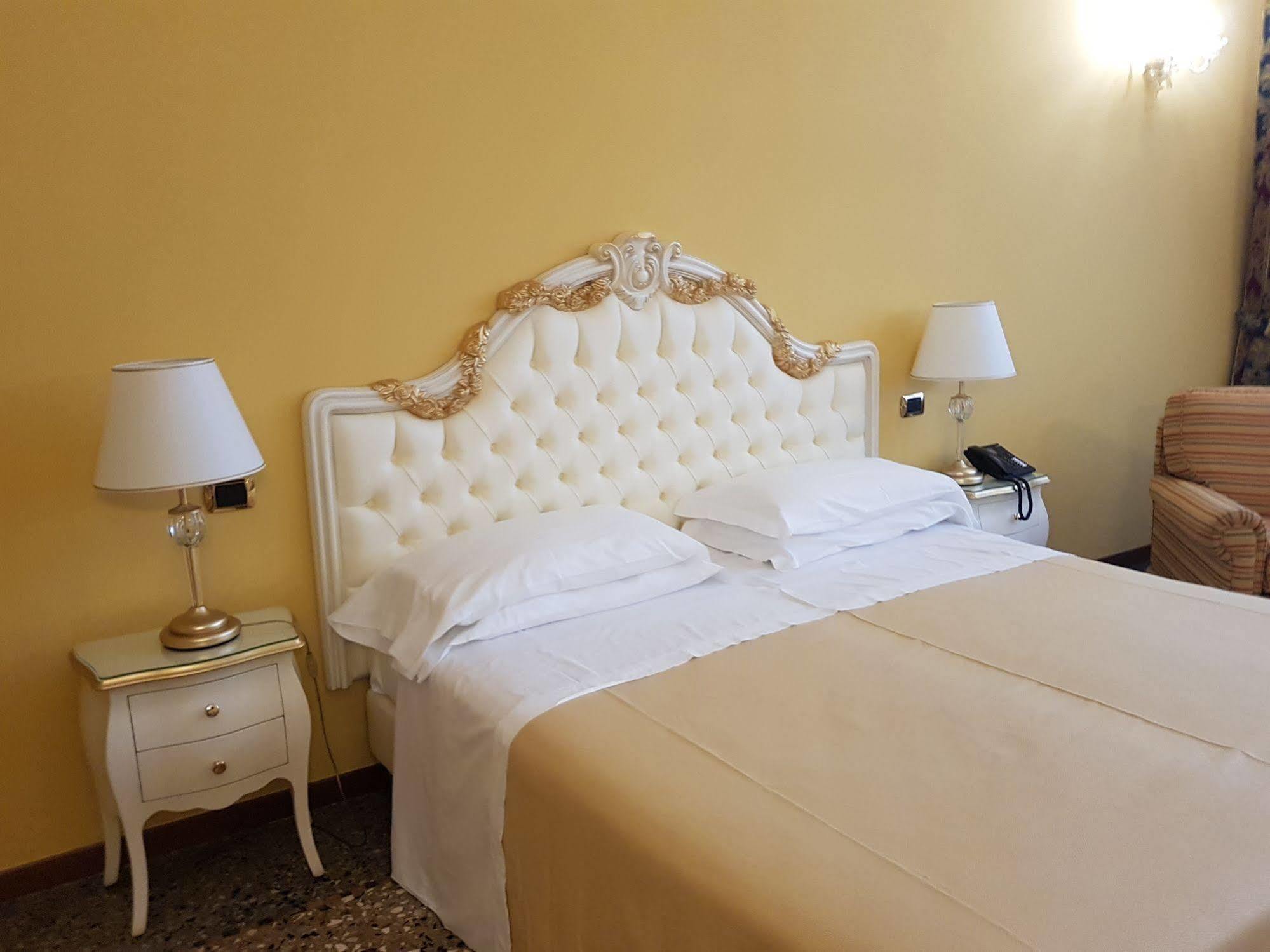 Ca' Bragadin E Carabba Otel Venedik Dış mekan fotoğraf